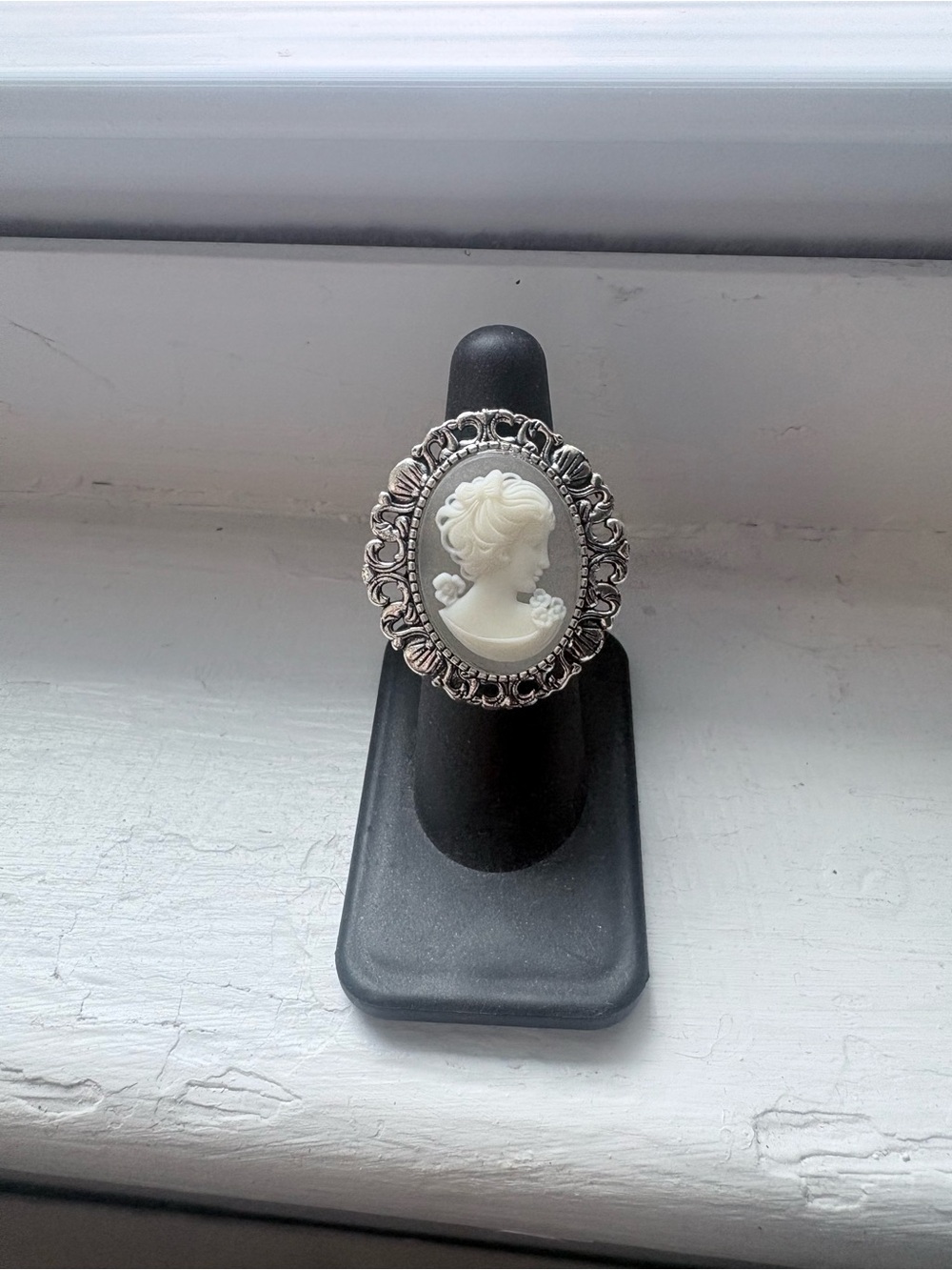Classic White Cameo Silver-Tone Statement Ring
